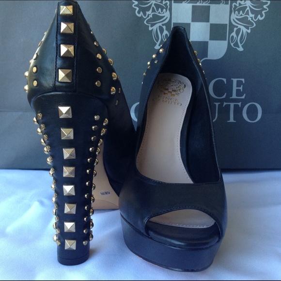 Black Peep Toes with Gold Studs - Picture 4 of 4